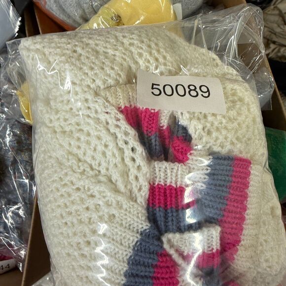 Ee:some Hoodie Women S/M White Crochet Hooded Long Sleeve Pullover Acrylic - Picture 7 of 7